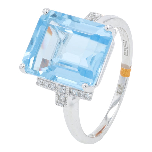 14K WG EFFY 8.40 CT Blue Topaz Ring