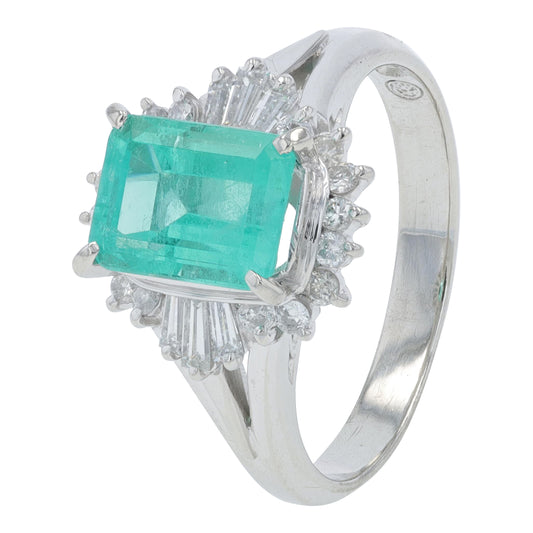 PT900 1.53 CT Colombian Emerald Ring<p><strong>GIA Available</p></strong>