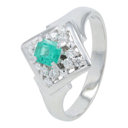 PT850 .35 CT Emerald Ring
