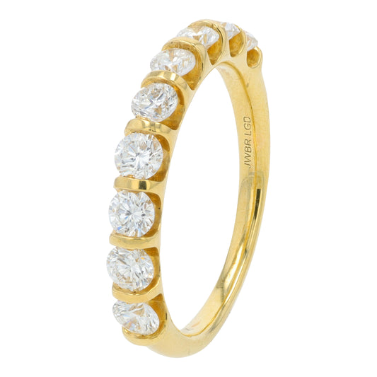 10K YG 1 CTW Lab Grown Diamond Band<p><strong>Lab Grown Diamond</p></strong>
