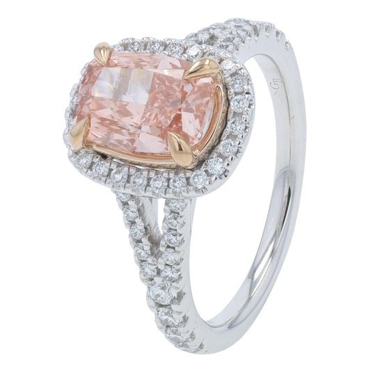 14K TT 2.50 CTW Lab Grown Diamond Engagement Ring<p><strong>Lab Grown Diamond</p></strong>