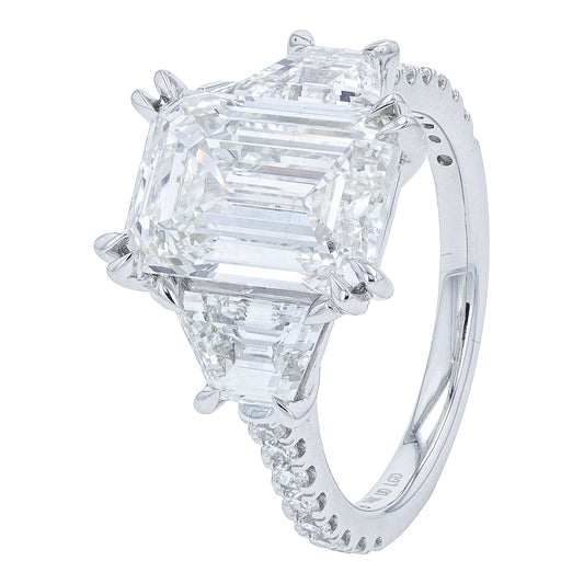 14K WG 7 CTW Lab Grown Diamond Engagement Ring<p><strong>Lab Grown Diamond</p></strong>