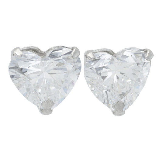 PT900 1.60 CT Lab Grown Diamond Heart Studs<p><strong>Lab Grown Diamond</p></strong>